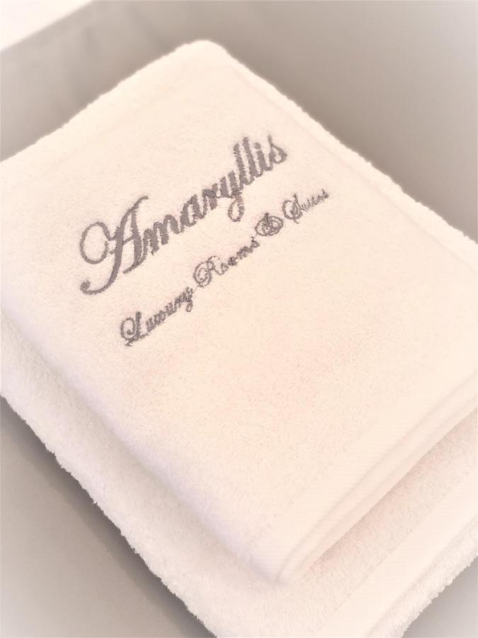 Amaryllis Luxury Rooms ปลาตาโมนาส ภายนอก รูปภาพ