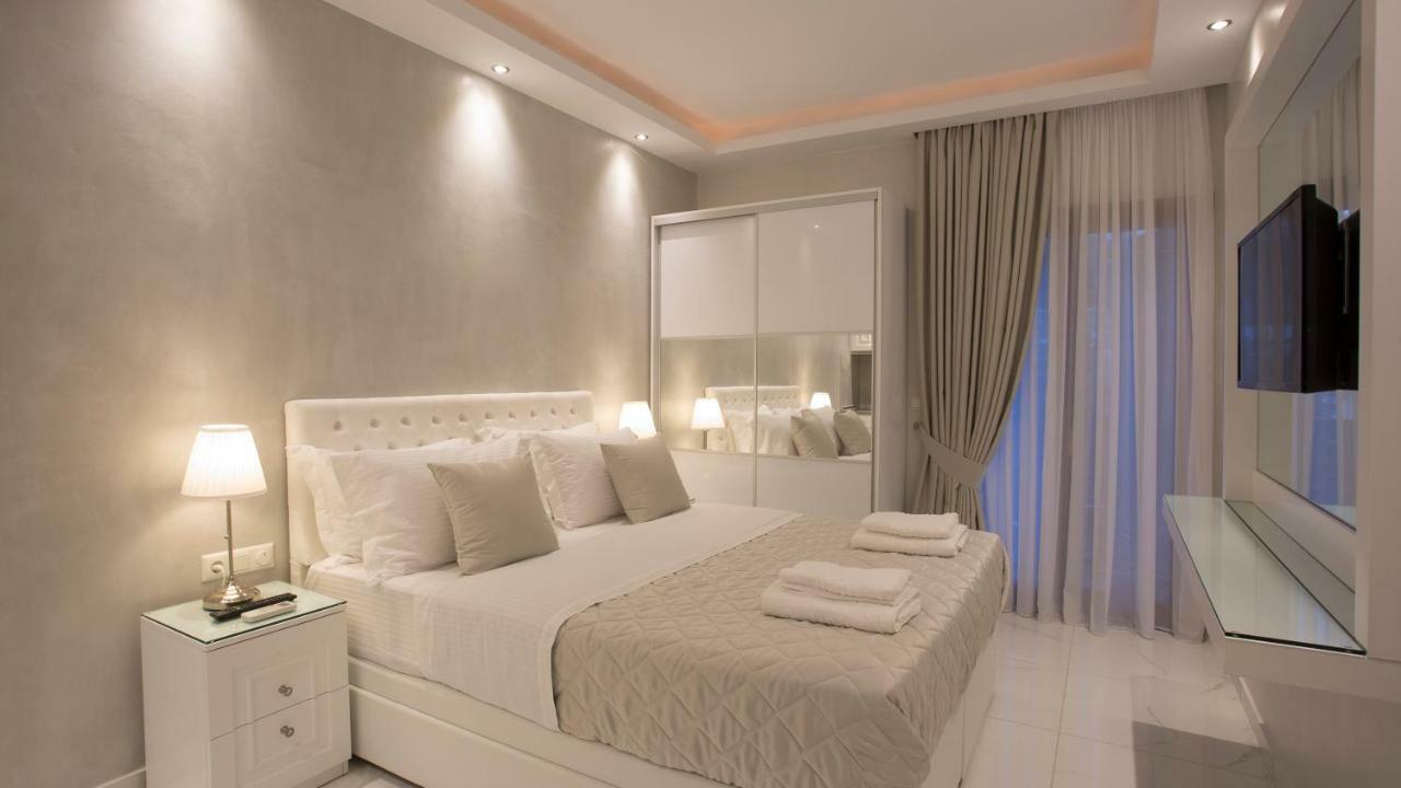 Amaryllis Luxury Rooms ปลาตาโมนาส ภายนอก รูปภาพ